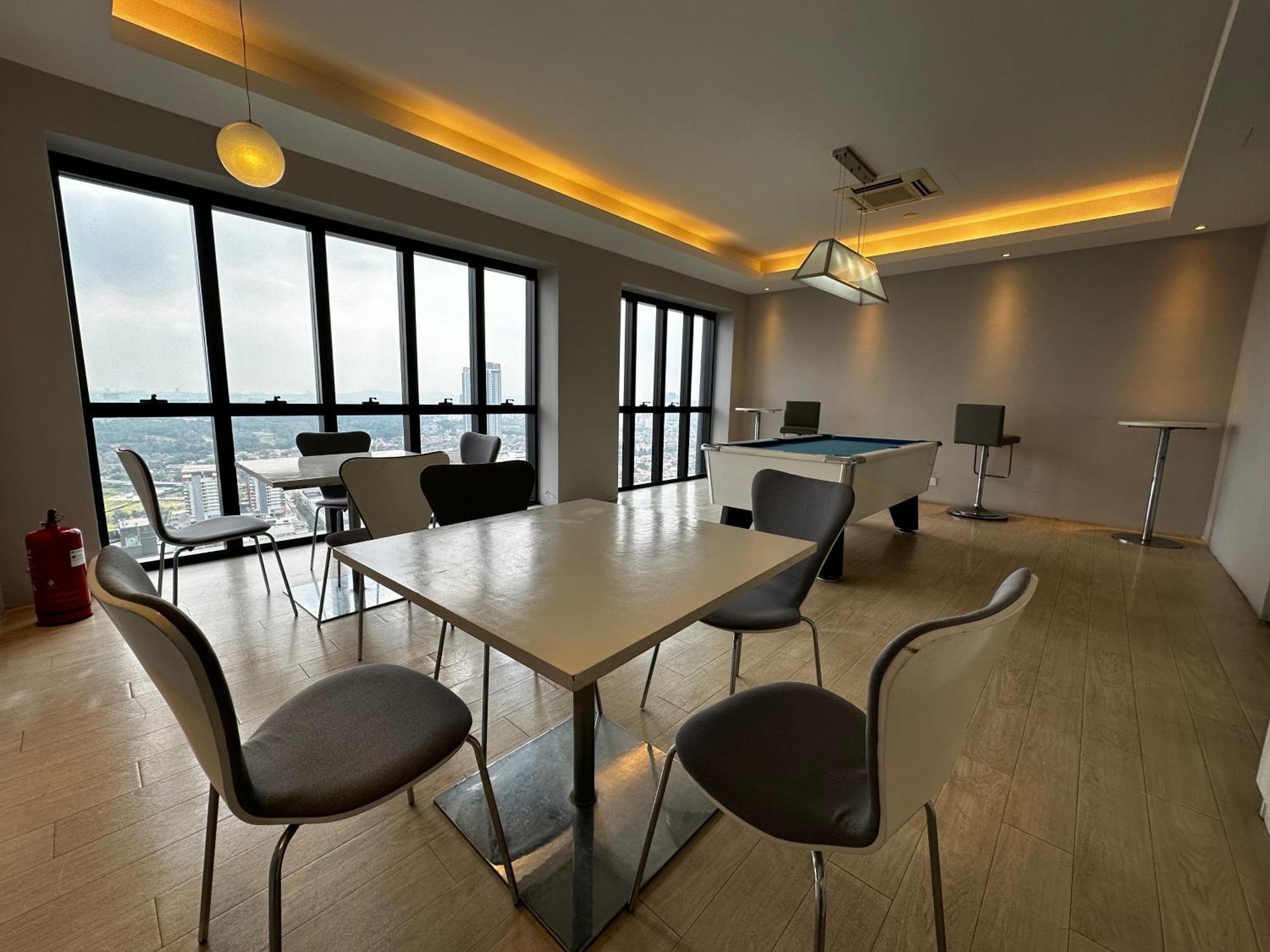 Takuro Homestay Petaling Jaya Bagian luar foto